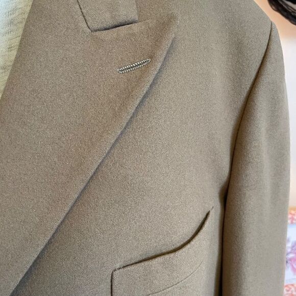 Men's BAYNARD double breasted, double vented camel wool blazer - Picture 4 of 8